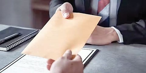 शिक्षण विभागात खाबुगिरी बोकाळली; शिक्षक मान्यतांचे पोर्टल कागदावरच