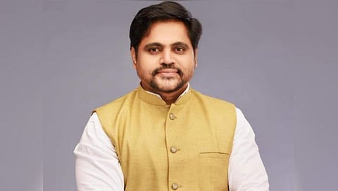 कल्याणचे शिवसेना शहर प्रमुख महेश गायकवाड यांच्यावर गोळीबार