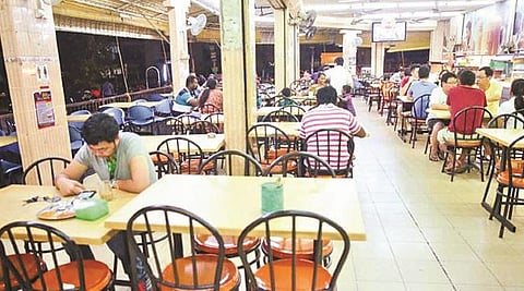 शिर्डीतील 335 हॉटेल्सना नोटिसा; परवाना नसल्याने कारवाईचे संकेत