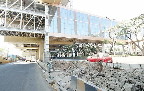 मेट्रोकडून सुशोभीकरणाकडे दुर्लक्ष : महापालिका प्रशासनाकडून बघ्याची भूमिका