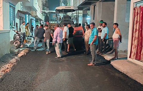 तब्बल तीन वर्षांनंतर मोरया पार्क रस्त्याचे काम पूर्ण!