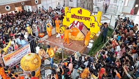 नागपूर: टेकडीच्या बाप्पाला ११०० किलोच्या लाडूचा प्रसाद