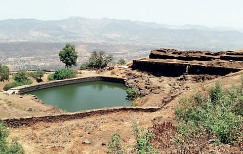 राजगडच्या गाडलेल्या तटभिंतीचे होणार उत्खनन