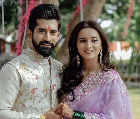 शिवानी सुर्वे -अभिनेता अजिंक्य ननावरे