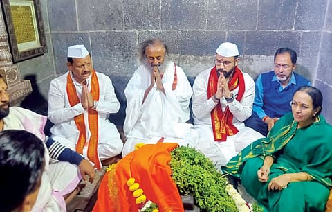 गीताभक्ती अमृत महोत्सवापासून नास्तिकही दूर राहू शकणार नाहीत : श्री श्री रविशंकर