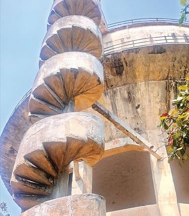 भोसरीतील पाण्याच्या टाकीची सुरक्षा वार्यावर : महापालिका प्रशासनाचे दुर्लक्ष