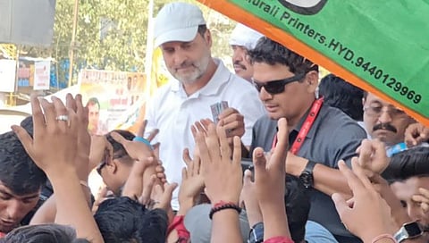 राहुल गांधींच्या नाशिकमधील सभेत चोरट्यांची हातसफाई, साडेतीन लाखांचा ऐवज लंपास