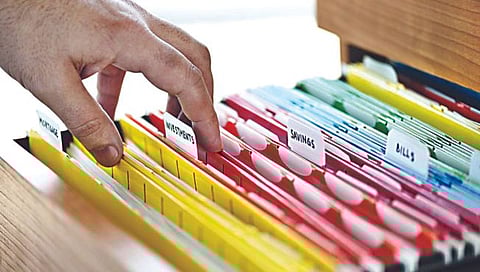 Lok Sabha Election 2024 : अखेरच्या टप्प्यात फाईल्स हातावेगळ्या, शासकीय कामकाज दोन महिने थंडवणार