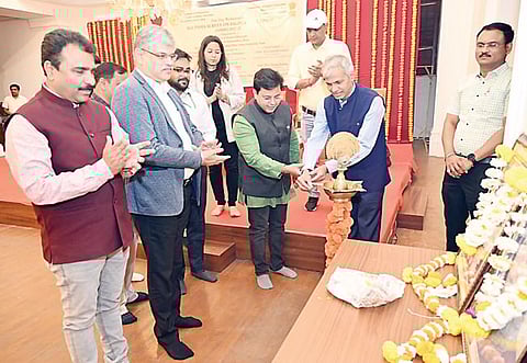 उच्च शिक्षण सर्वेक्षण अभियान यशस्वीपणे राबवा : डॉ. शैलेंद्र देवळाणकर