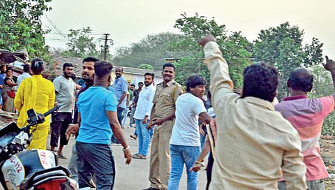 कोल्हापूर : टेंबलाई नाका परिसरात राडा