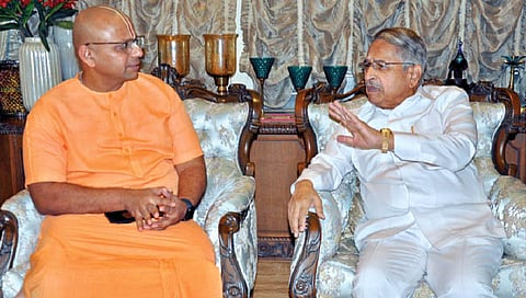 गौर गोपाल दास आणि डॉ. प्रतापसिंह जाधव यांच्यात विविध विषयांवर चर्चा