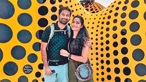 अमेरिकेतील भारतीयांचा मदतीचा हात अन् ऐश्वर्याच्या अंत्यदर्शनाची आईची इच्छा पूर्ण