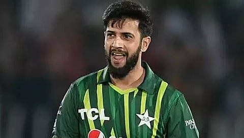 इमाद वसीम निवृत्ती मागे घेत पाककडून पुन्हा खेळणार