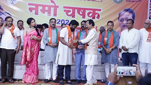 Gondia BJP : काँग्रेस, राष्ट्रवादी, शिंदे गटाच्या कार्यकर्त्यांचा भाजपमध्ये प्रवेश