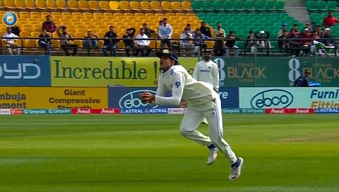 Shubman Gill Catch : व्वा रे पठ्या! शुभमनने घेतलेला अप्रतिम कॅच पाहिलात का? (व्हिडिओ)