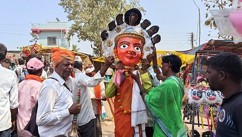 नाशिक : सुरगाणा येथे होळीला आजही आहे ‘फाग’ मागण्याची प्रथा