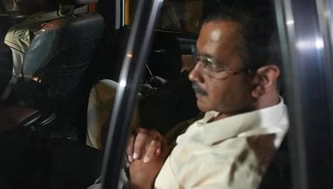 अरविंद केजरीवाल यांना गुरुवार,२१ मार्च राेजी अटक केली हाेती.