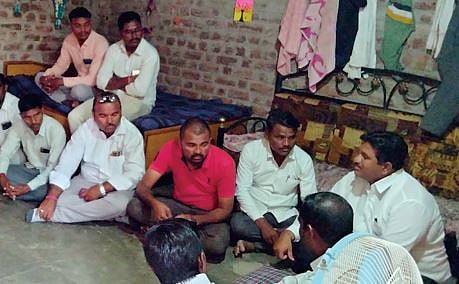 मृत मुलीवरील अत्याचारप्रकरणी न्याय मिळेपर्यंत पाठीशी : मंत्री आठवले