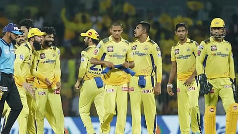 CSK IPL 2024 : सीएसकेला झटका! आयपीएलच्या सलामी सामन्यातून ‘मॅच विनर’ गोलंदाज बाहेर