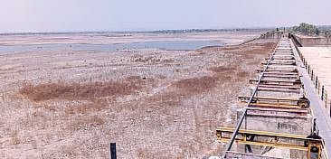 नाझरे धरणातील पाण्याने गाठला तळ ; जेजुरी परिसरावर पाणी संकट