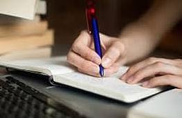 दुष्काळी भागातील विद्यार्थ्यांना परीक्षा शुल्कमाफीचा दिलासा !