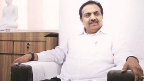 प्रदेशाध्यक्षपद सांभाळणे कोंबड्या पाळण्याएवढे सोपे नाही; जयंत पाटील समर्थकाचा रोहित पवारांवर निशाणा