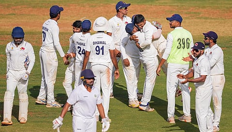 Ranji Trophy Final : रणजी ट्रॉफी जिंकताच मुंबई संघासाठी 5 कोटी रुपयांचे अतिरिक्त बक्षीस जाहीर!