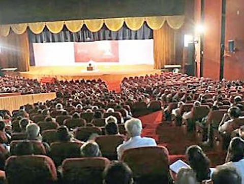 जागतिक रंगभूमी दिन : दर्जेदार व्यावसायिक प्रयोगांना मुकताहेत ग्रामीण रसिक