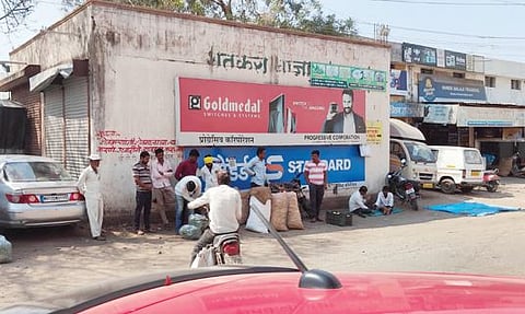 ..अन्यथा अधिकारी, कर्मचार्यांना प्रवेशबंदी : भाजप उद्योग आघाडी