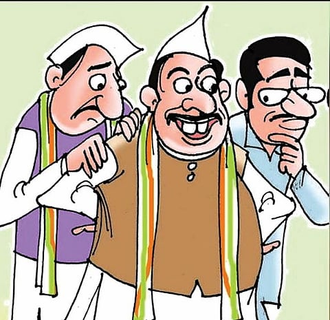 लाव रे तो व्हिडीओ! जुने व्हिडीओ सर्वच पक्षांची डोकेदुखी; सोशल मीडियावर जुगलबंदी