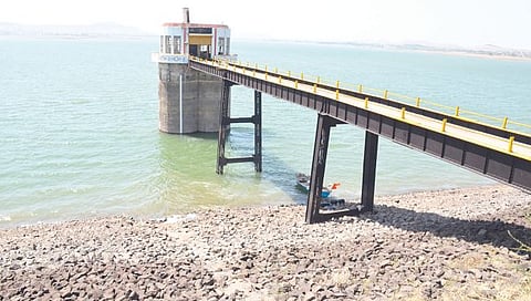 Nashik | धरणांचा जलसाठा खालावला; गंगापूरमध्ये निम्म्याहून कमी साठा