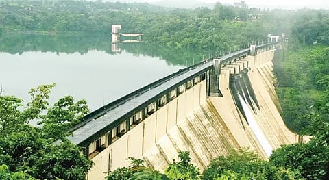 मुंबई : तलावांत अवघा 19 टक्के पाणीसाठा !