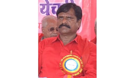 नाशिक : माजी आमदार जे. पी. गावित यांचा बंडाचा झेंडा, निवडणूक लढण्यावर ठाम