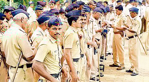 पोलीस शिपाई