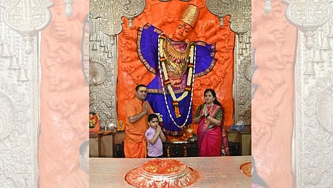 नाशिक : संपूर्ण सप्तशिखर हे आदिमायेच्या जयघोषाने दुमदुमले…!