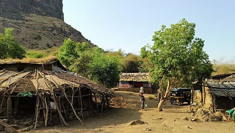 ब्रम्हगिरी पर्वताच्या पायथ्याशी वसलेले सुपलीची मेट