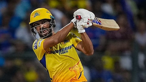 Ruturaj Gaikwad : ऋतुराजचा तुफानी विक्रम, एका झटक्यात धोनी-कोहली-रोहितला टाकले मागे