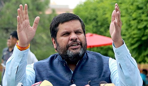 गौरव वल्लभ.