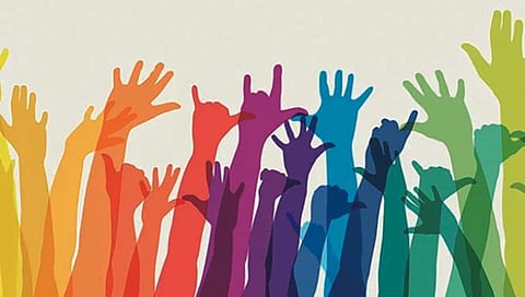 अभिव्यक्ती स्वातंत्र्याला कल