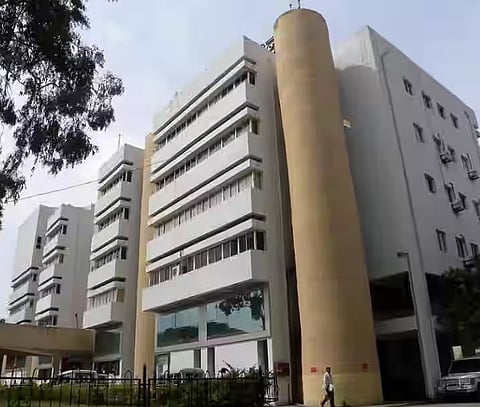 अखेर ‘कागद’ हद्दपार! आता प्रशासकीय कामकाजात ‘ई ऑफिस’प्रणाली