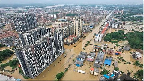 China Flood | दक्षिण चीनमध्ये पावसाचा हाहाकार; ४ ठार, हजारोंना सुरक्षितस्थळी हलवले