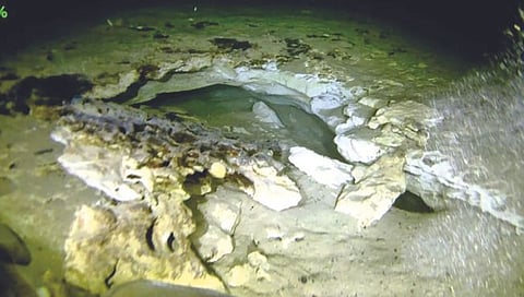 सैबेरियातील बैकाल सरोवरात चिखलाच्या ज्वालामुखींचा शोध