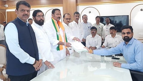 सातारा - उदयनराजे भोसले यांनी उमेदवारी अर्ज भरला