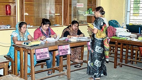 नागपूर जिल्ह्यातील १२ मतदान केंद्रांचे नेतृत्व करणार महिला शक्ती