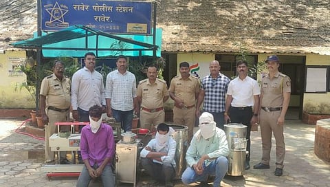 जळगाव : निंबोल येथील वेफर्स फॅक्टरीचा मालक निघाला चोर