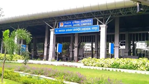 नागपूर विमानतळ बॉम्बने उडविण्याची धमकी