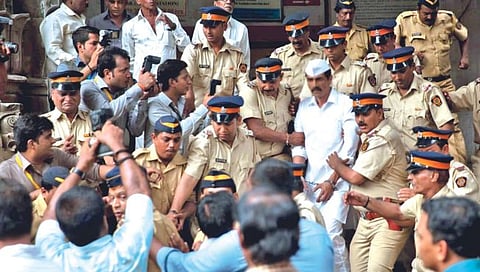 Arun Gawli | अंडरवर्ल्डचा डॉन अरुण गवळीच्या सुटकेचा राजकीय लाभ कुणाला?