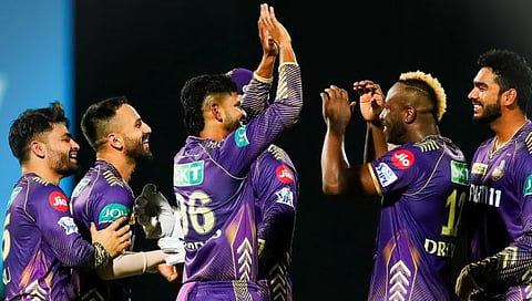 DC vs KKR : ‘कोलकाता एक्स्प्रेस’ सुपरफास्ट!; दिल्लीचा 106 धावांनी पराभव