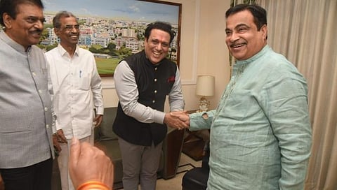 गोविंदाने नितीन गडकरी यांची भेट घेतली.