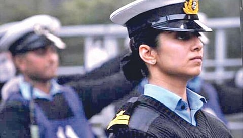 महिलांना तात्पुरत्या नव्हे, कायमस्वरूपी नियुक्त्या द्या; सुप्रीम कोर्टाने तटरक्षक दलाला खडसावले